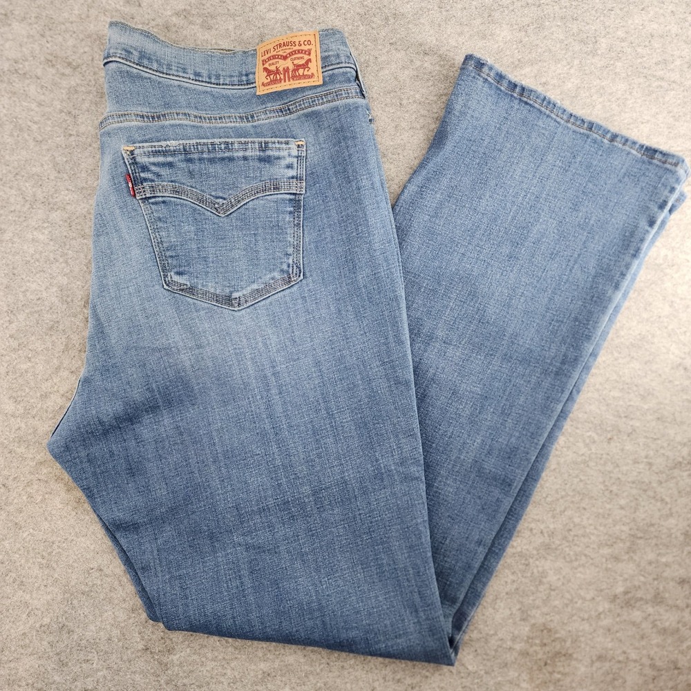 Levi Strauss 18W Blue Classic Bootcut Stretch Denim Casual Jeans Womens